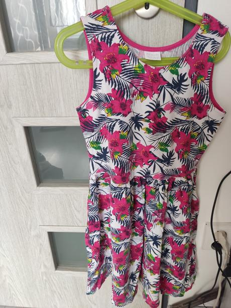 Letné šaty. 134, f&f,134