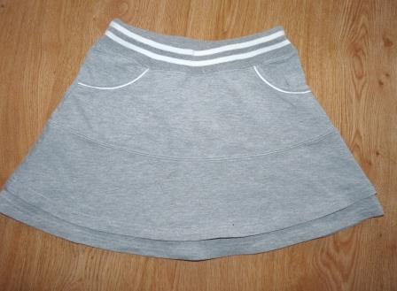 Teplakova s vreckami, 152