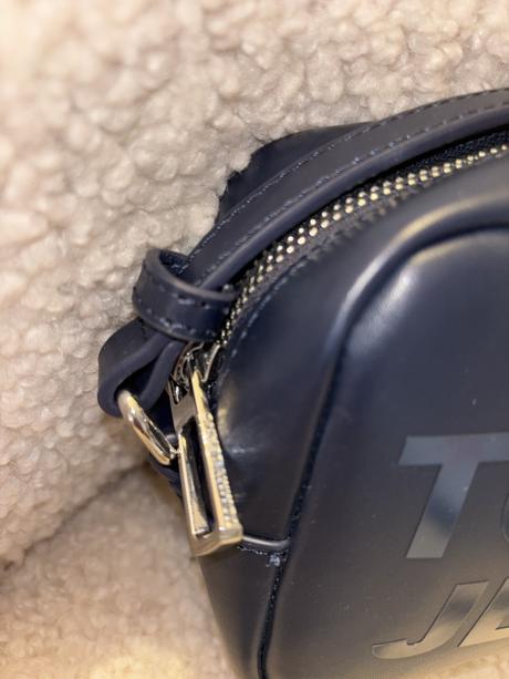 Crossbody kabelka tommy hilfiger, tommy hilfiger