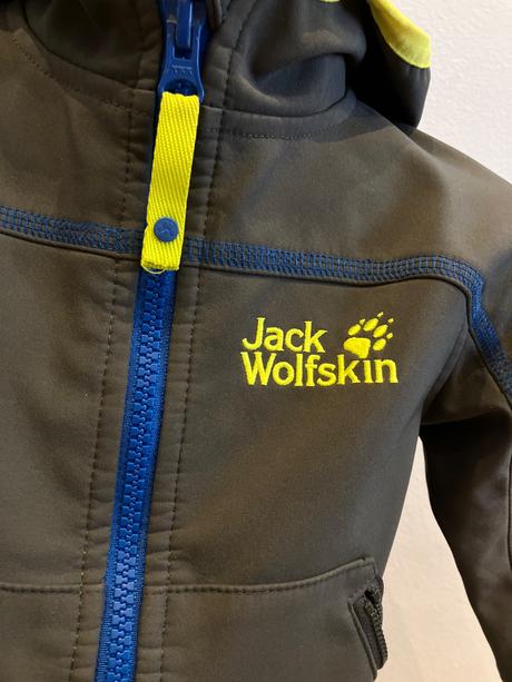 Chlapčenská prechodná vetrovka (92), 92