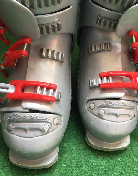 Lyžiarky, nordica,33