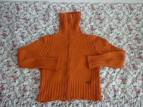 Svetrík so stojáčikom - crs. co, s