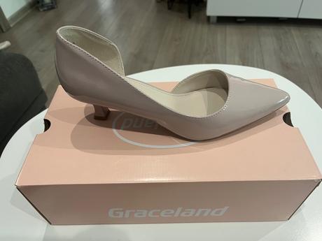 Lodicky, graceland,37