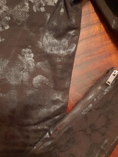 Nohavice elegantné, úzke, obtiahnuté, orsay,32