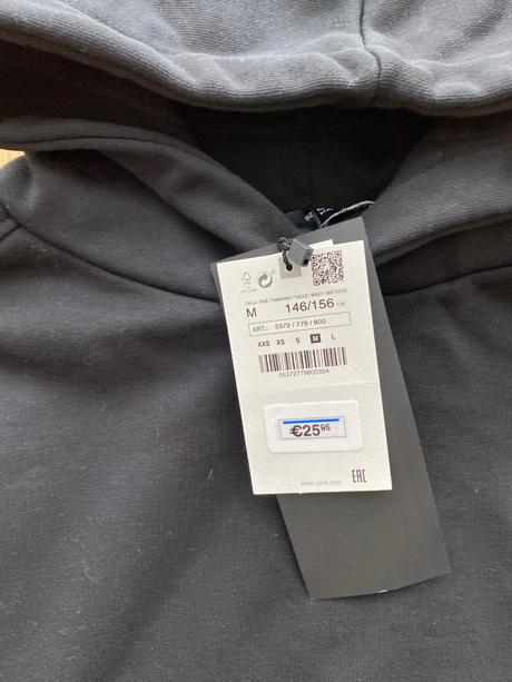 Cierna mikina 146/156, zara,146