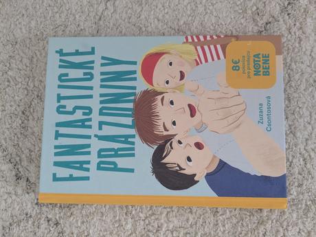 Kniha fantastické prázdniny,