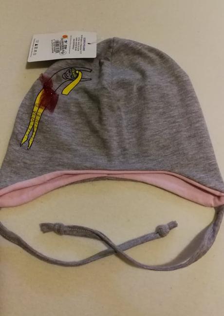 Čiapočky jarné jesenné  mix nafotené nenosené, 40 / 42 / 44