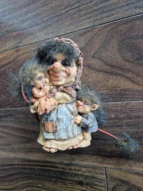 Rodinka trollkov nórsky, 