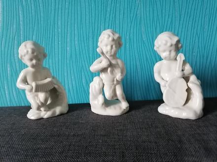3 porcelánový anjelici, 