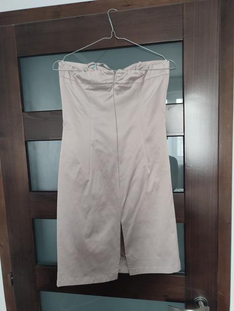 Spoločenské šaty, m