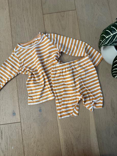 Pruhované bavlnené pyzamo, sinsay,92