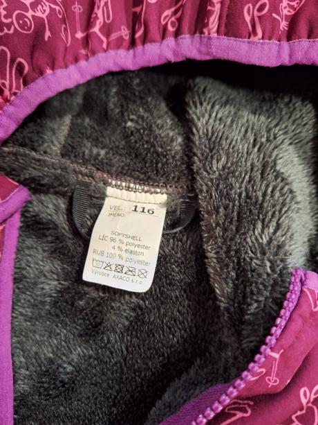 Funkčná zateplená bunda, 116