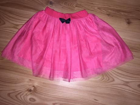 Dievčenská sukňa, 122