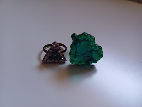 Darujem - 2 ks dievčenské prstene + tetovačka,