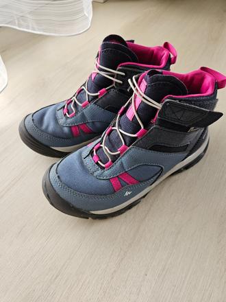 Turitické topánky, quechua,31