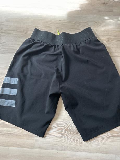 Kratasy adidas, adidas,140