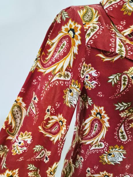 Elegantná košelová blúzka s dlhým rukávom, s