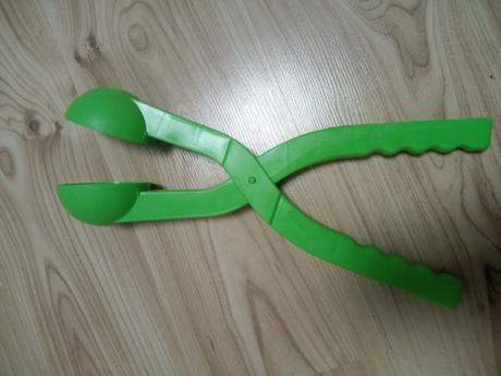 Výrobník na snehové gule, 