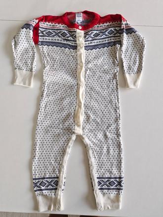 Overal s nórskym vzorom, 92