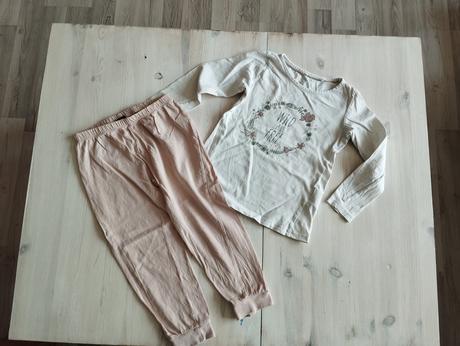 Pyžamá spolu, lupilu,98
