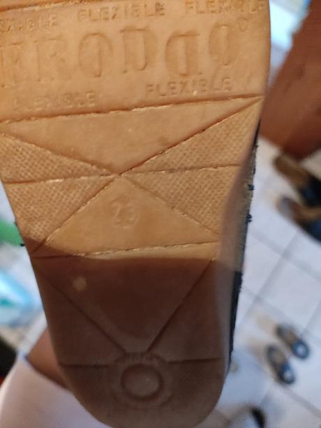 Barefoot topánky, froddo,23