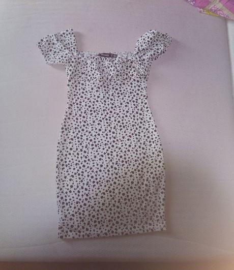 Čierno biely top, 34