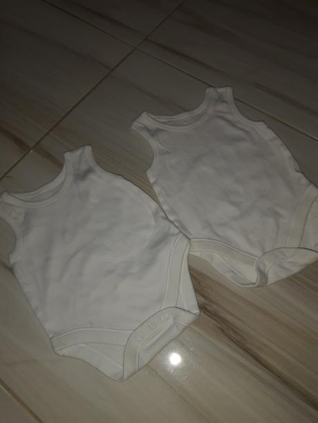 2x detské tielkové body 62/68, 68