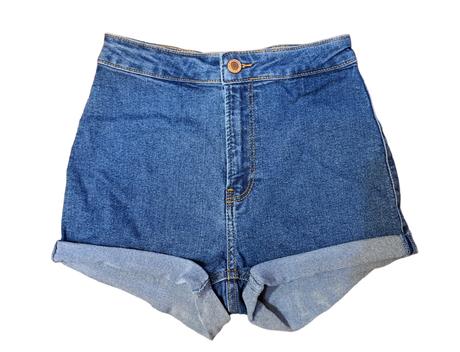 Štýlové riflové  šortky s vysokým pásom, bershka,34