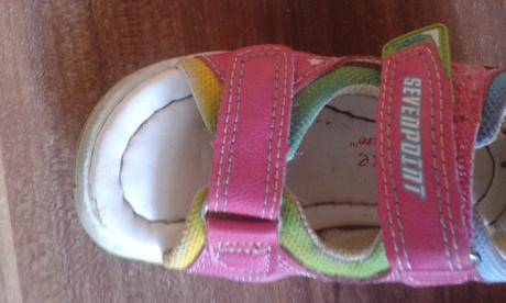 Sandálky pre parádnicu, 22