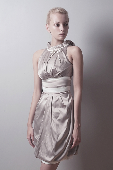 Koktejlové šaty - v.38, 38