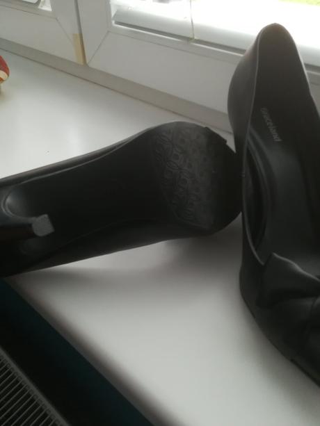 Cierne lodicky za 12 eur, graceland,38