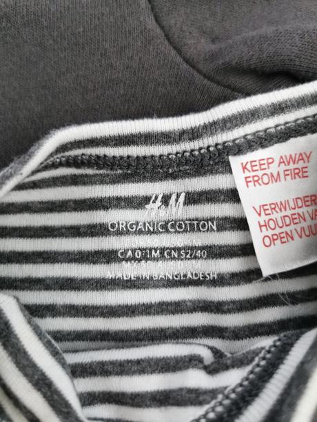 Zavinovacie tričiko sivé a čierna bunda s kapucňou, h&m,50