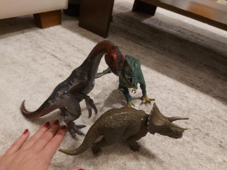 Dinosaury - cena za kus, 