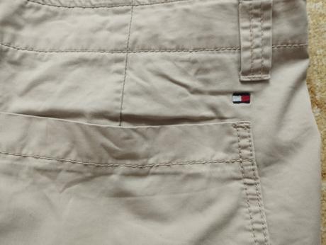 Kratke kapsace, tommy hilfiger,30