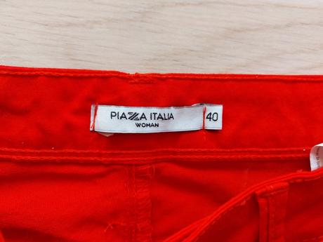 Šortky top stav 36/38, piazza italia,s