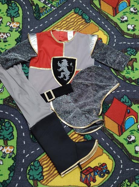 Rytier -maska na karneval, 