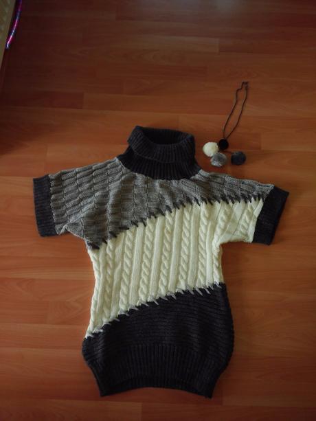 Pleteny svetrik pre tehotne, m