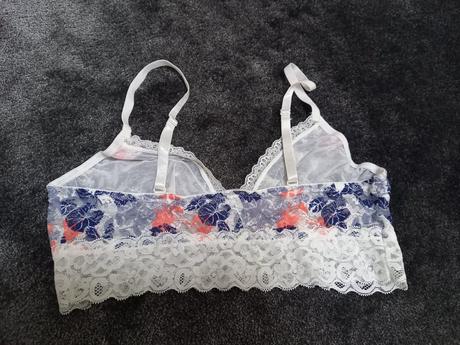 Krasna podprsenka v.m, esmara,m