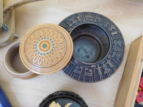 Retro rôzne hra,šperkovnička,baterka,rakety,