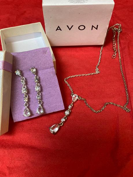 Set bižutérie avon, avon