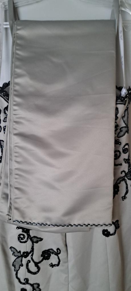 Spoločenské šaty zn.luxuar, 36 / s