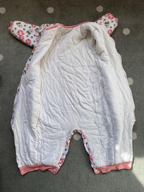 Nožičkový spací vak, 