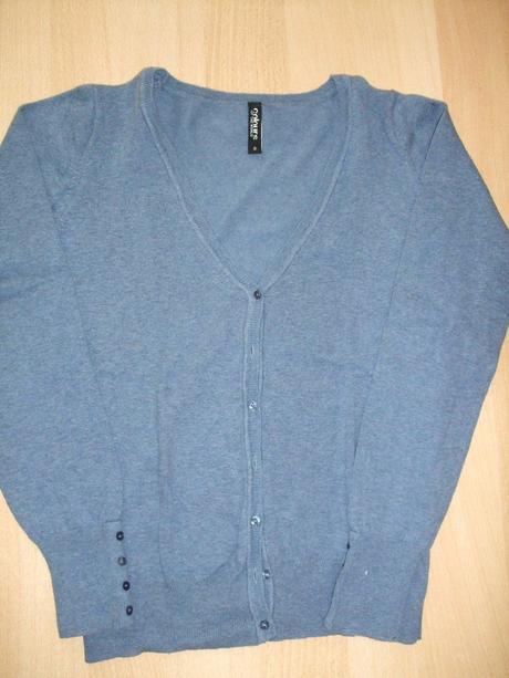 Jemný modrý sveter colours of the world, takko,s