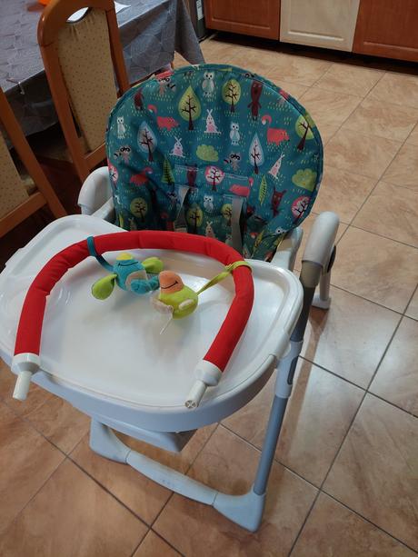 Stolička na kŕmenie peg perego, peg-pérego