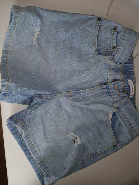 Kratase, reserved,146