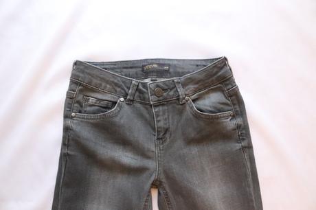 Elastické rifle - bezchybný stav, xs