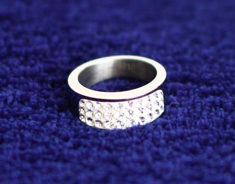 Prsteň z chir. ocele, swarovski