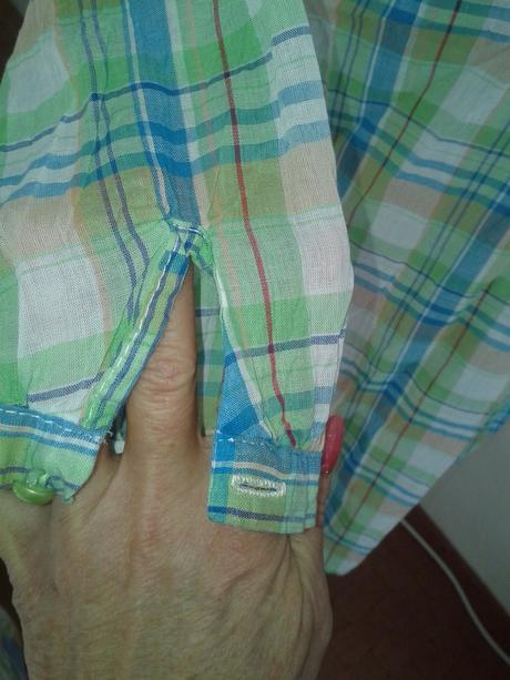 Dlhšia károvaná ľahká košeľa veľ. s, s