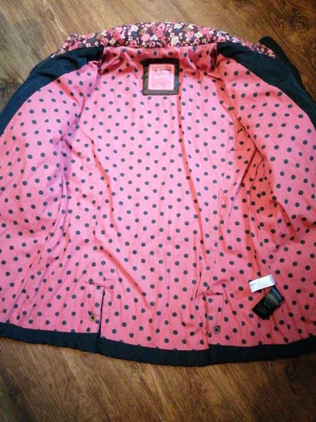 Dievcensky kabatik, next,152