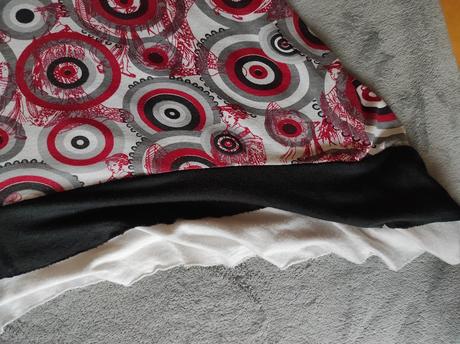 Šaty asymetrické, veľ. 38/m, 38